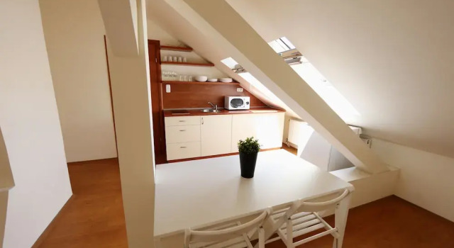 Dfive Apartments - Aranykez, Забронировать Апартаменты/квартира 05. Внутренний город - Город Леопольда Будапешт, рядом с Музей истории Будапешта