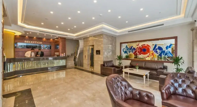 Grand Tahir Restaurant, Забронировать Отель Фатих Стамбул, рядом с Библиотека Стамбульского университета