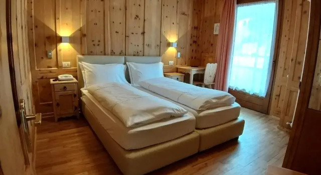 Standard Doppel Zimmer Hotel Bernina