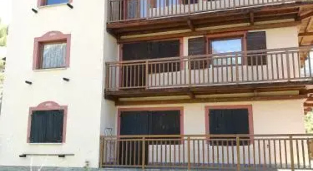 Appartamento con prato privato e BBQ, Забронировать Апартаменты/квартира Апартаменты Коня, Апартаменты/квартира