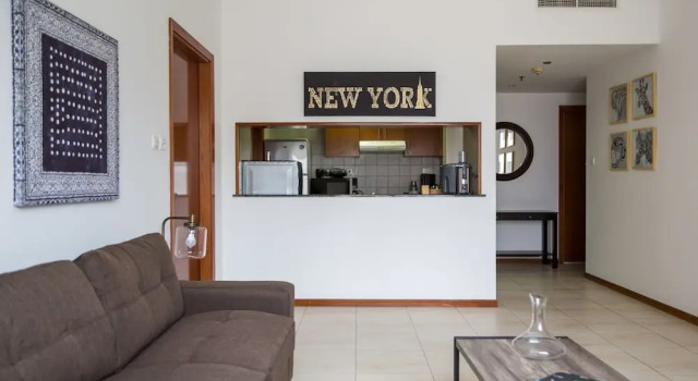 HiGuests Vacation Homes - MAG 214, Забронировать Отель Башни Джумейра Лейк , рядом с Станция метро Jumeirah Lake Towers