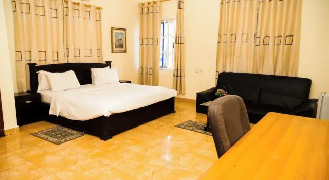 Номер Executive Hills Haven Hotel