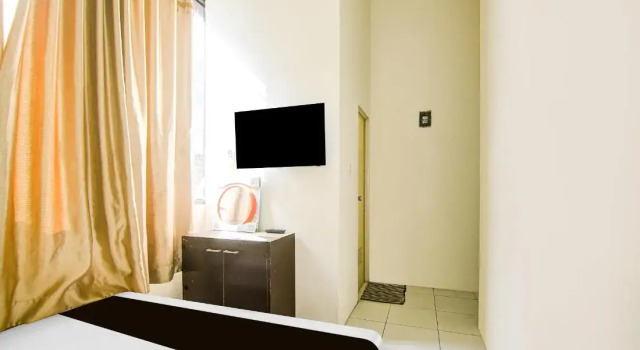 Номер Deluxe Hotel O Makassar near RS Grestelina formerly Wisma Makassar