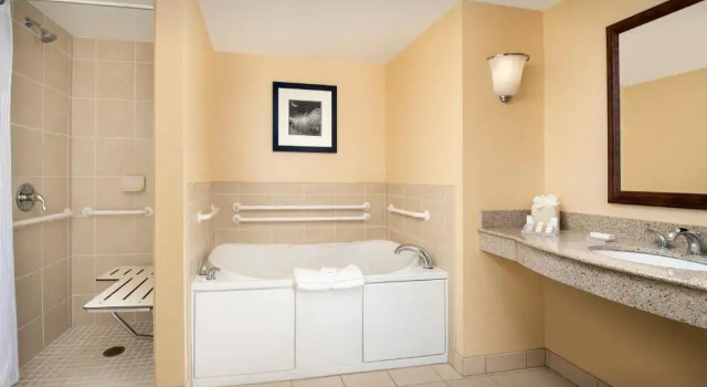 Люкс Hilton Garden Inn Yakima Downtown