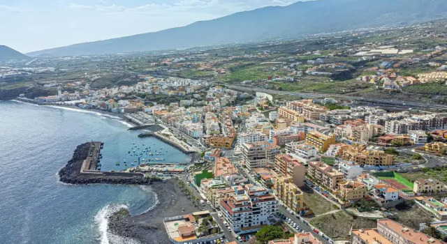 Апартаменты Elegant Candelaria apartment with ocean views