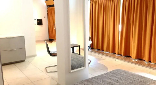 City House Sant'Orsola, Забронировать Отель Отели Болоньи с бассейном, рядом с Театр Солнечная арена, Бассейн