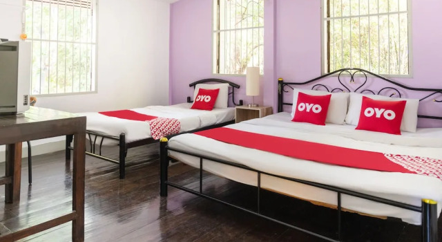 Люкс Superior OYO 554 Old Town Boutique Hostel