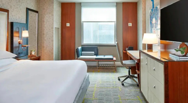 Номер Standard Renaissance Atlanta Midtown Hotel
