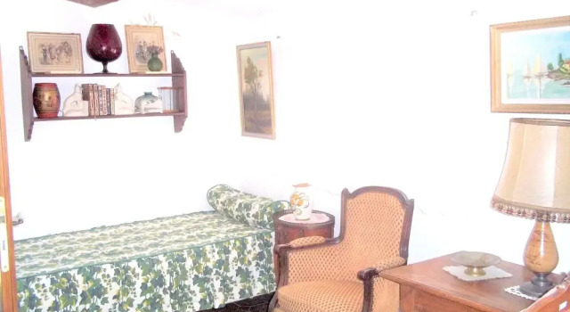 Apartment Route D'Opio