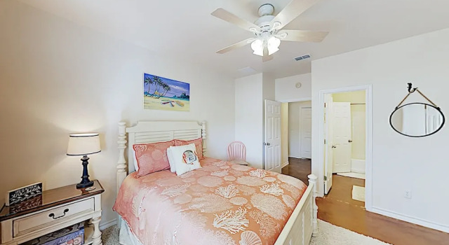 Festive Rockport W/ Large Yard, Near Beach 3 Bedroom Home, Забронировать Дом для отпуска Виллы Рокпорт, Вилла