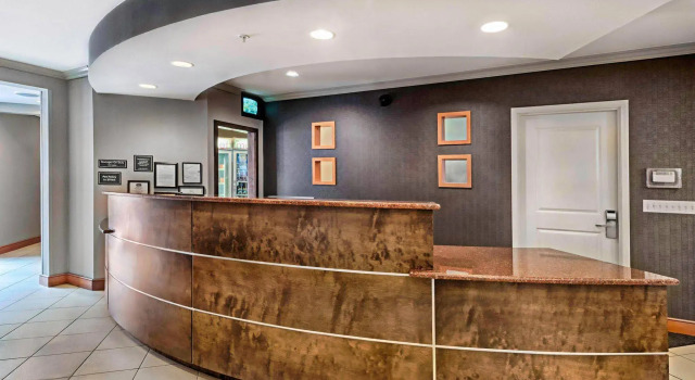 Residence Inn by Marriott Mt. Laurel at Bishop's Gate, Забронировать Отель Маунт-Лорел Philadelphia Metropolitan Area