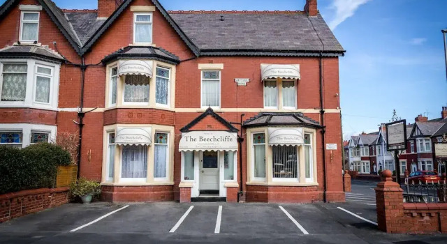 The Beechcliffe Hotel - Over 35s Only, Забронировать Отель Отели Англии с завтраком, Завтраки