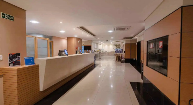 Hotel Caiuá Express, Забронировать Отель Отели Параны с завтраком, Завтраки
