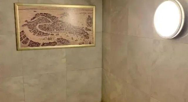 Holidays Apartment Toti to fulfill your wishes, Забронировать Апартаменты/квартира Отели Местре с парковкой, Парковка