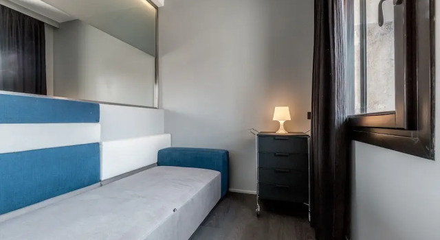 Regina Vittoria Suite, Забронировать Отель Сан-Марко Венеция, рядом с Accademia Bridge
