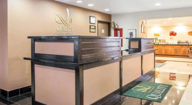 Quality Inn, Prenota Hotel Villa Nova Ohio