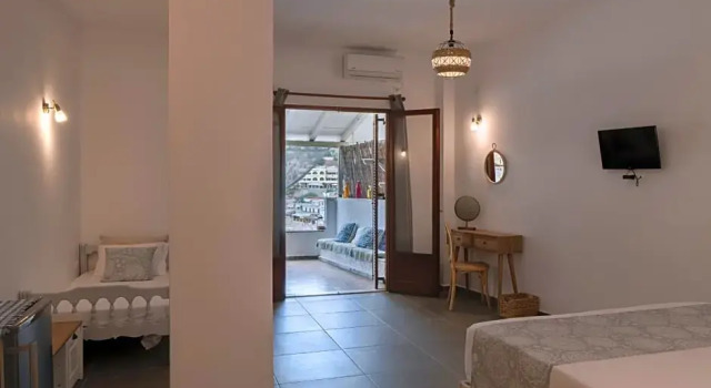 Levantes Hotel, Забронировать Отель Отели Алонисос с завтраком, рядом с National Marine Park of Alonissos, Завтраки