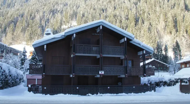 Gelinote Chalet for 4 People, Забронировать Шале Виллы Овернь-Рона-Альпы, Вилла