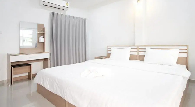 S-House Hotel Surin, Varaa Hotelli Hotellit North-Eastern Thailand pysäköinnillä, Pysäköinti