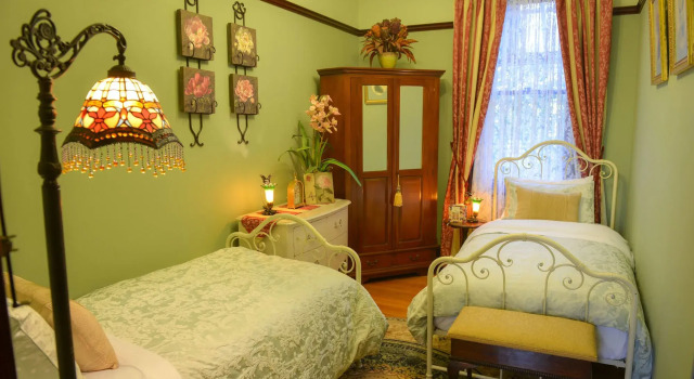 Mountain Whispers Varenna Luxury, Забронировать Дом для отпуска Леура Голубые горы
