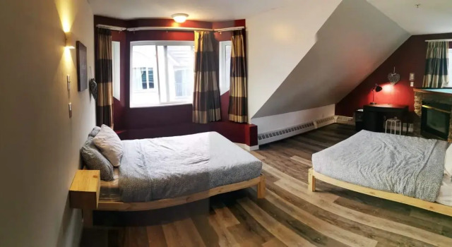 Номер Deluxe Samesun Banff Hostel