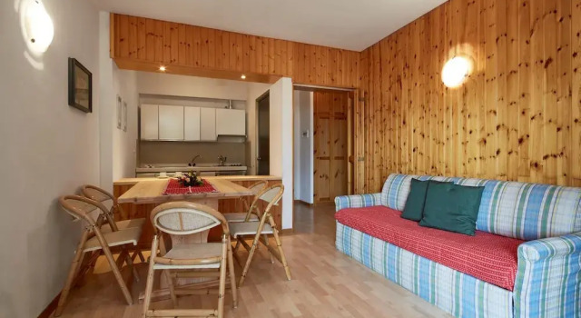 Appartamenti Carlotta, Prenota Hotel Hotel a Veneto con parcheggio, Parcheggio