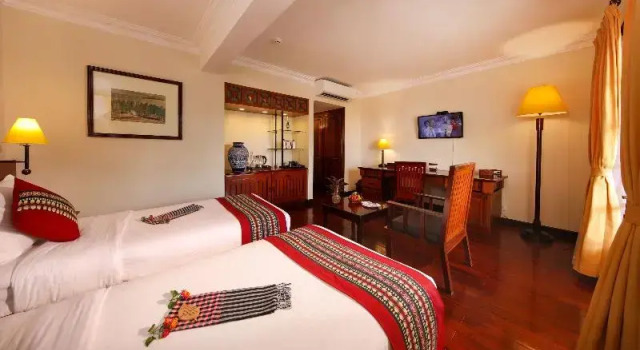 Двухместный номер Deluxe с балконом и с видом на реку Victoria Chau Doc Hotel
