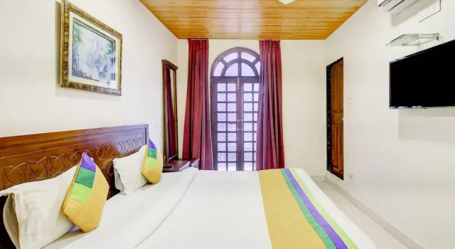 Itsy Hotel New Retreat - Main Market, Mahabaleshwar, Забронировать Отель Отели штата Махараштры 3 звезды, 3*