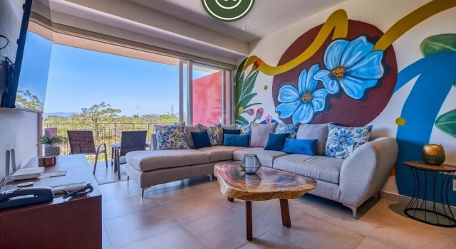 Cozy Apt With Private Terrace - Pool - King Beds