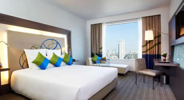 Двухместный номер Superior Four Points by Sheraton Bangkok Ploenchit Sukhumvit