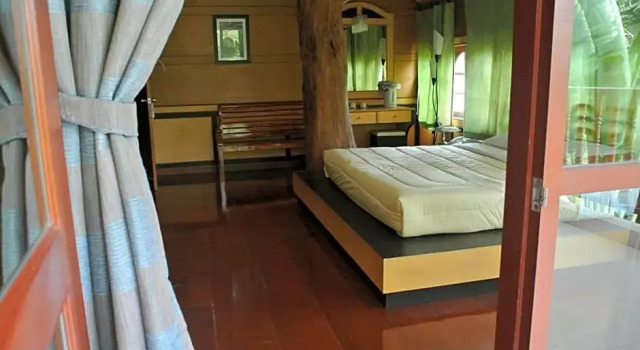 Коттедж Siam River Resort