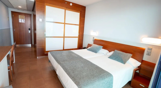 Одноместный номер Standard с балконом Hotel Cibeles Playa