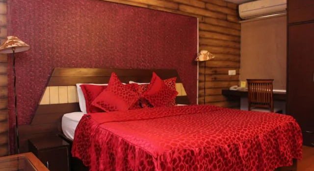 D2M Hotel, Rohtak, Забронировать Отель Рохтак штат Харьяна
