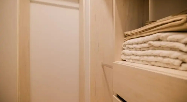 Modern apt 2 BR 5 Guests BBQ and Views, Забронировать Апартаменты/квартира Апартаменты Бару, Апартаменты/квартира