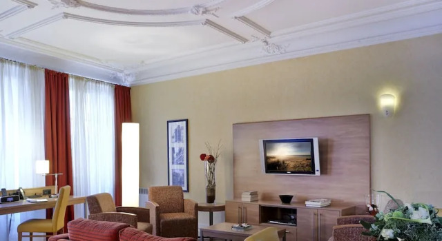 Четырёхместные апартаменты Deluxe c 1 комнатой Citadines Kléber Strasbourg