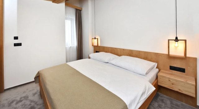Апартаменты APLEND Hotel Ovruč