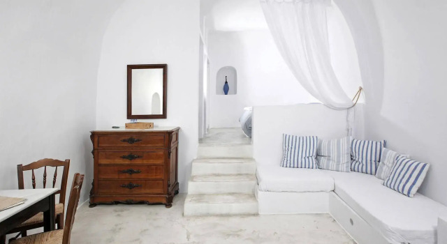 Aghios Artemios Traditional Houses, Забронировать Отель Имеровиглион Santorini Caldera