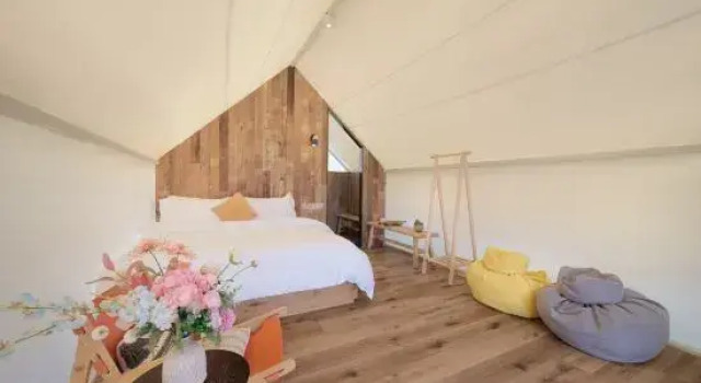 Тент Zanmphu Lodge