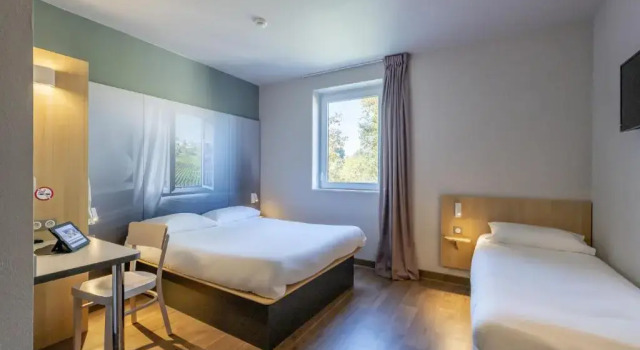 Трёхместный номер B&B HOTEL Bordeaux Langon