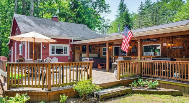 Коттедж Home w/ Outdoor Entertainment Area in Ashland!