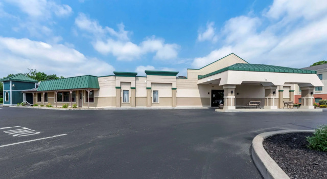 Quality Inn Selinsgrove, Boek Hotel Hotels in Hummels Wharf met parkeren, Parkeren