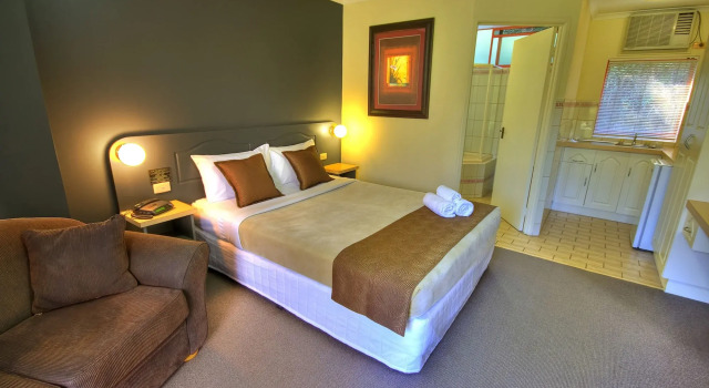 Lorne Hotel, Book Hotel Lorne 