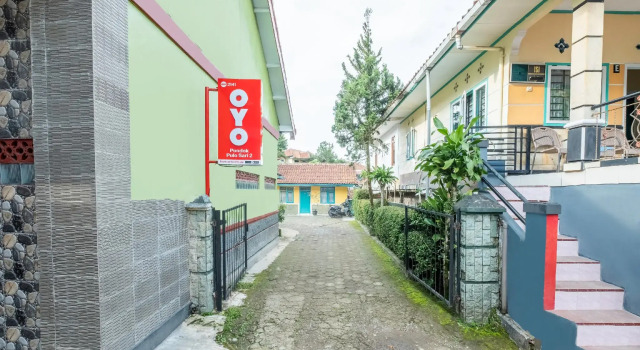 OYO 2141 Pondok Pulo Sari 2, Book Hotel Ciater West Java