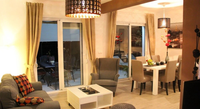 Lux Pool House - Apartment With 2 Rooms in Trogir, With Wonderful City