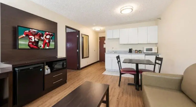 Номер Standard Red Roof Inn Auburn
