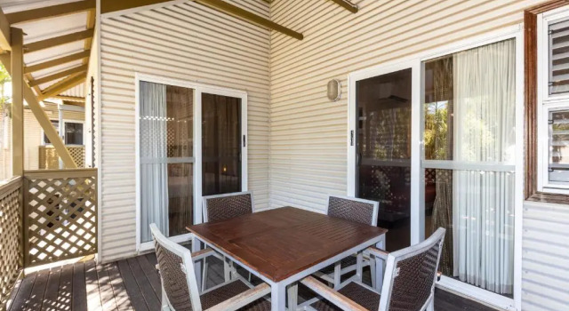 Апартаменты с 2 комнатами Seashells Broome