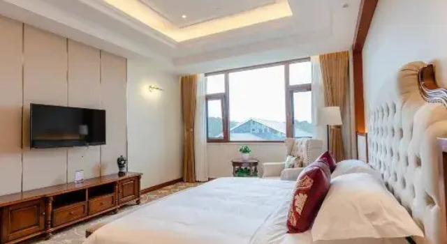 Люкс Superior Fengcheng International Hotel