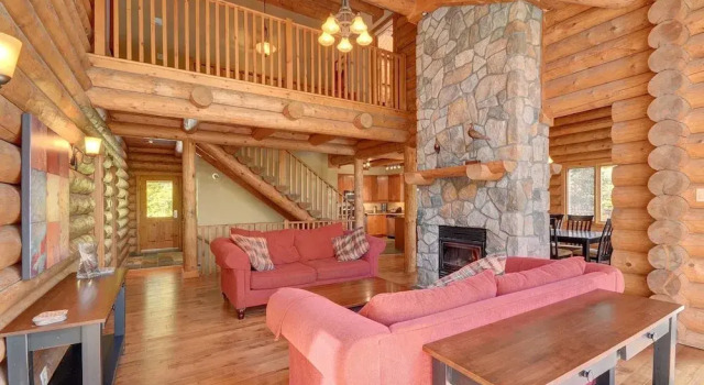 Chalet Nikita, Buchen Sie Chalet Hotels in Québec mit Parkplatz, Parkplätze
