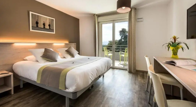 Двухместный номер Standard с балконом Hotel du Grand Parc