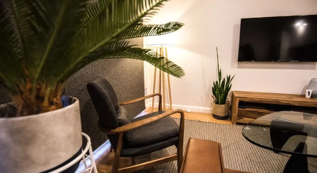 Wickham Newcastle Modern 1 Bed Apartment, Забронировать Апартаменты/квартира Отели Уикхем с парковкой, Парковка